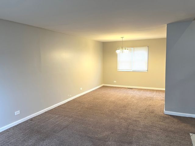 156 Cloverleaf Road, Matteson, IL 60443