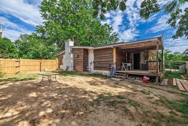 380 Long Beach Drive, Hot Springs, AR 71913