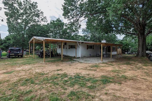 380 Long Beach Drive, Hot Springs, AR 71913