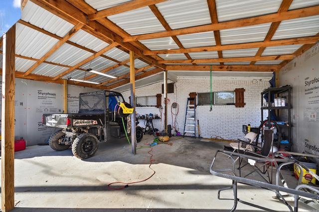 380 Long Beach Drive, Hot Springs, AR 71913