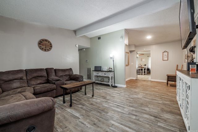 380 Long Beach Drive, Hot Springs, AR 71913