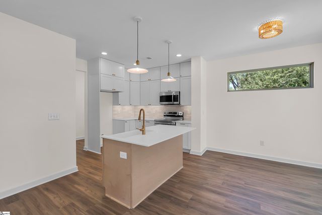 10B Hammett Street, Piedmont, SC 29673