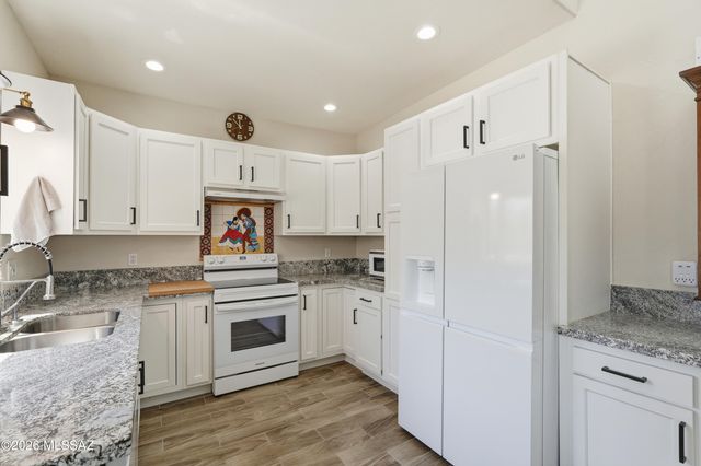 1505 W Via Muleje, Sahuarita, AZ 85629