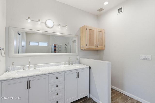 1505 W Via Muleje, Sahuarita, AZ 85629
