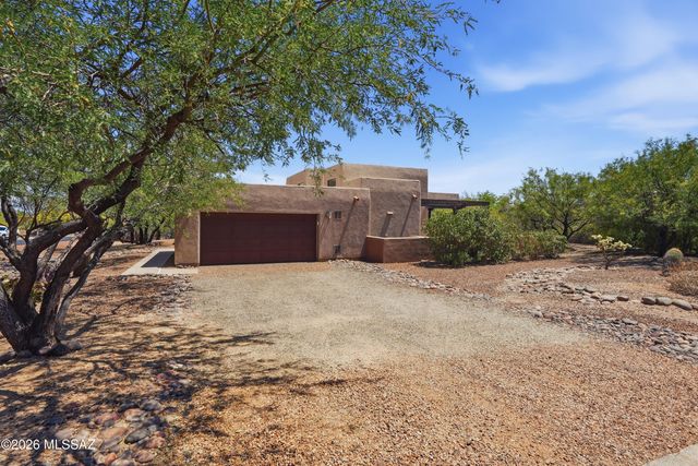 1505 W Via Muleje, Sahuarita, AZ 85629