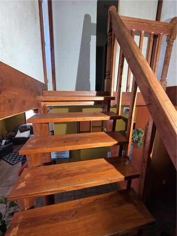 939 Benavides St, Robstown, TX 78380