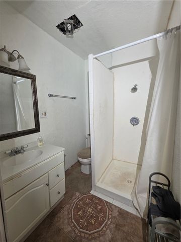 939 Benavides St, Robstown, TX 78380