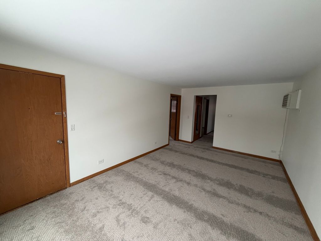 1980 Howard Avenue, Des Plaines, IL 60018 — photo 2