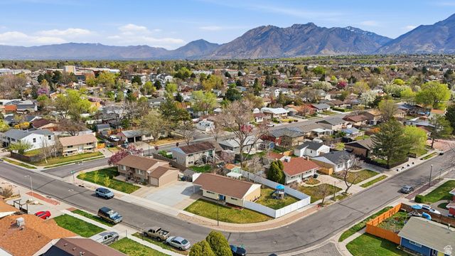 9609 S TJ DR, Sandy, UT 84070