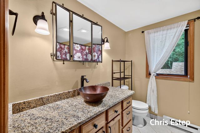 18127 Lovell Road, Spring Lake Twp, MI 49456
