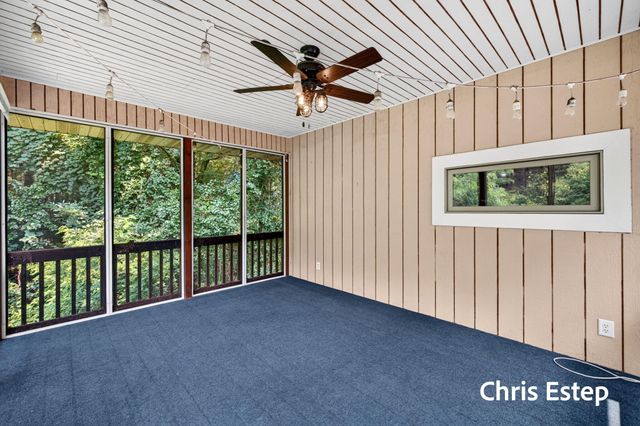 18127 Lovell Road, Spring Lake Twp, MI 49456