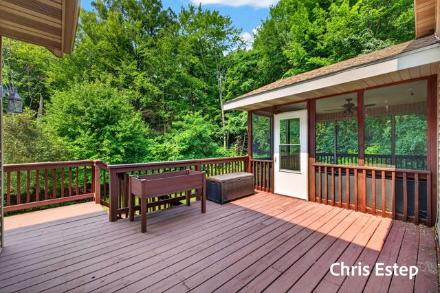 18127 Lovell Road, Spring Lake Twp, MI 49456