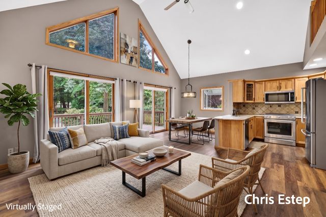 18127 Lovell Road, Spring Lake Twp, MI 49456