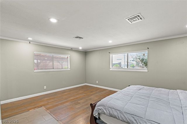 1765 Belcastro Street, Las Vegas, NV 89117