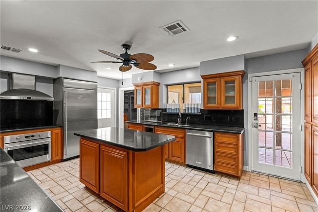 1765 Belcastro Street, Las Vegas, NV 89117