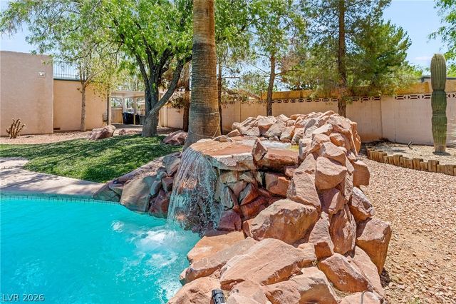 1765 Belcastro Street, Las Vegas, NV 89117