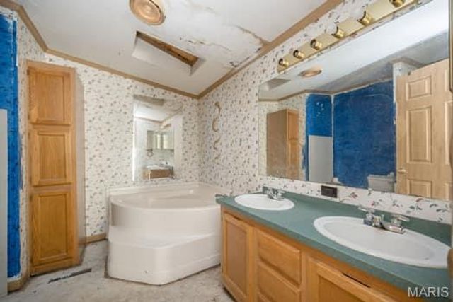 99 Hickory Lane, Foley, MO 63347