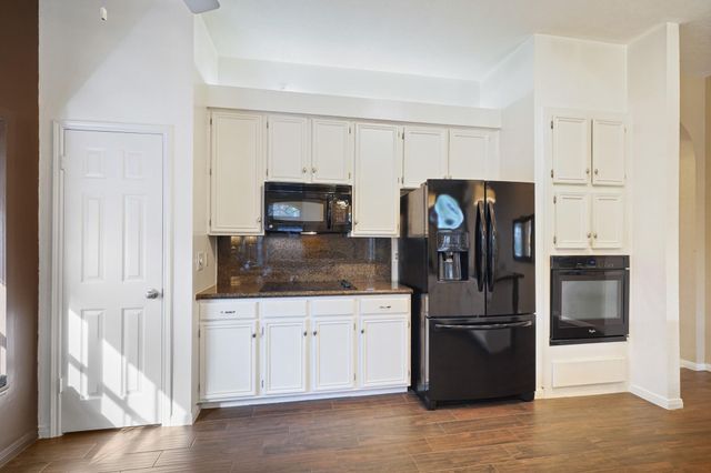 7415 Marble Glen Lane, Houston, TX 77095