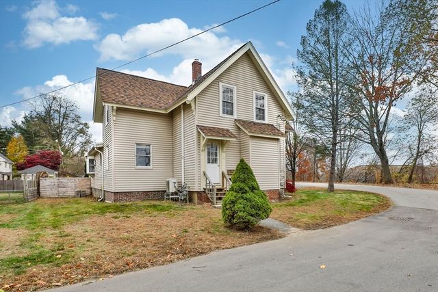 3 Munroe St, Haverhill, MA 01830