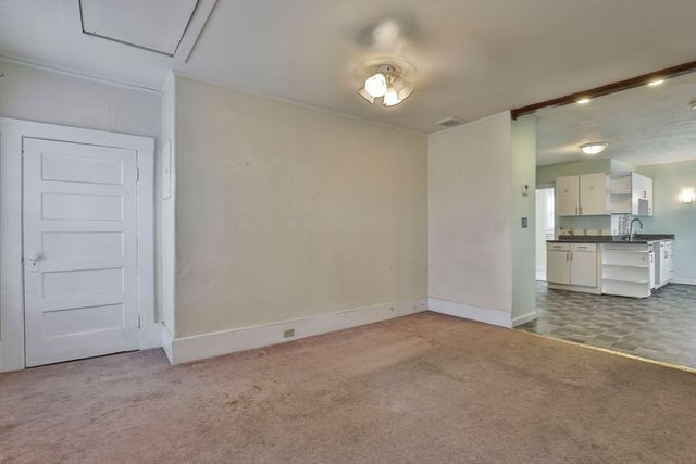 3 Munroe St, Haverhill, MA 01830