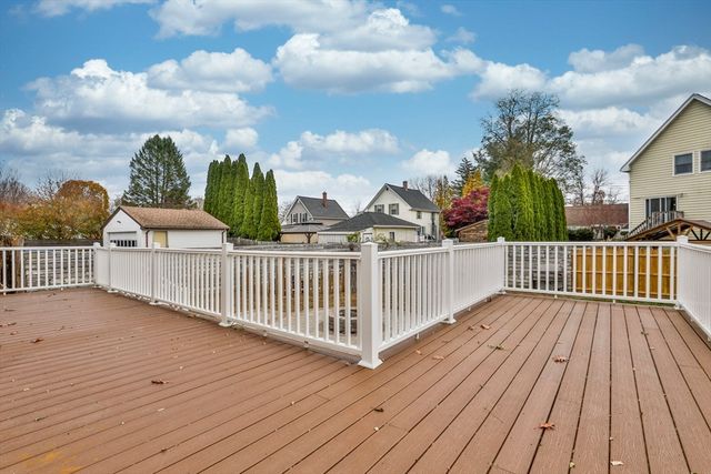 3 Munroe St, Haverhill, MA 01830