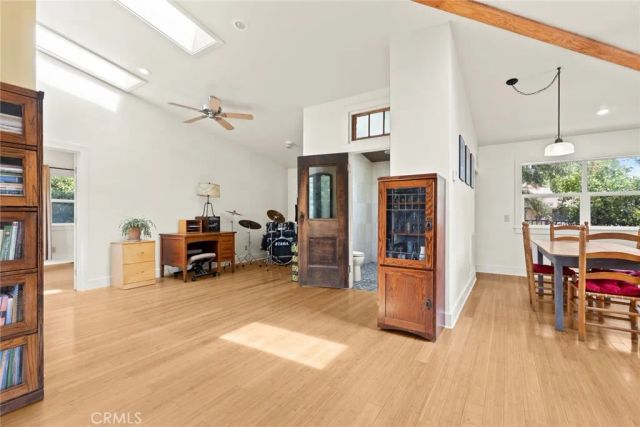 10 Roseanna Court, Chico, CA 95973