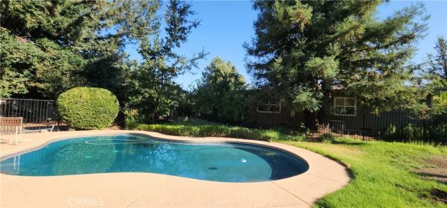 10 Roseanna Court, Chico, CA 95973