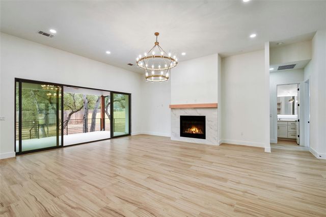 2141 Stone Meadow, Fredericksburg, TX 78624