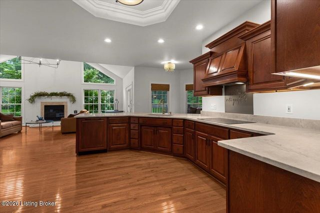 17106 Deer Crossing Trail, Louisville, KY 40023