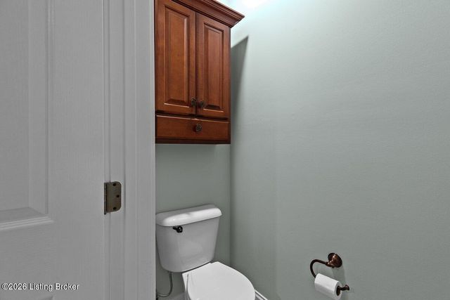17106 Deer Crossing Trail, Louisville, KY 40023