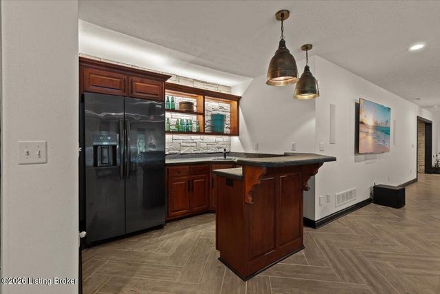 17106 Deer Crossing Trail, Louisville, KY 40023
