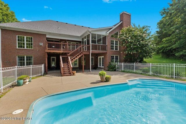 17106 Deer Crossing Trail, Louisville, KY 40023