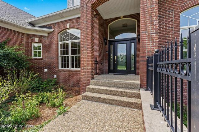 17106 Deer Crossing Trail, Louisville, KY 40023