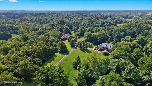 17106 Deer Crossing Trail, Louisville, KY 40023