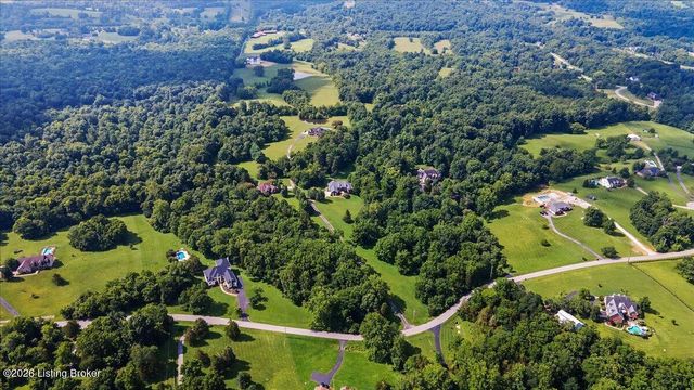 17106 Deer Crossing Trail, Louisville, KY 40023