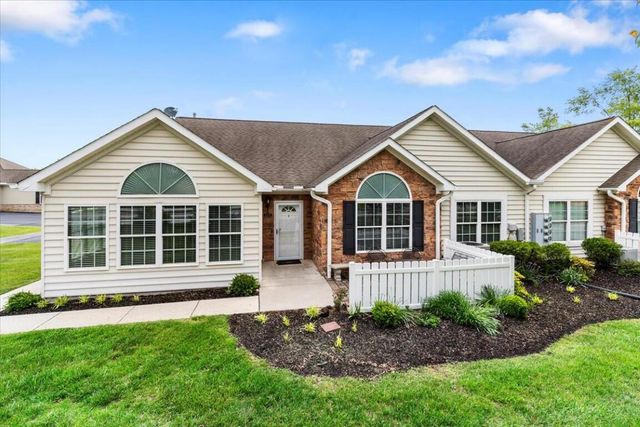 225 Patriot WAY, Christiansburg, VA 24073