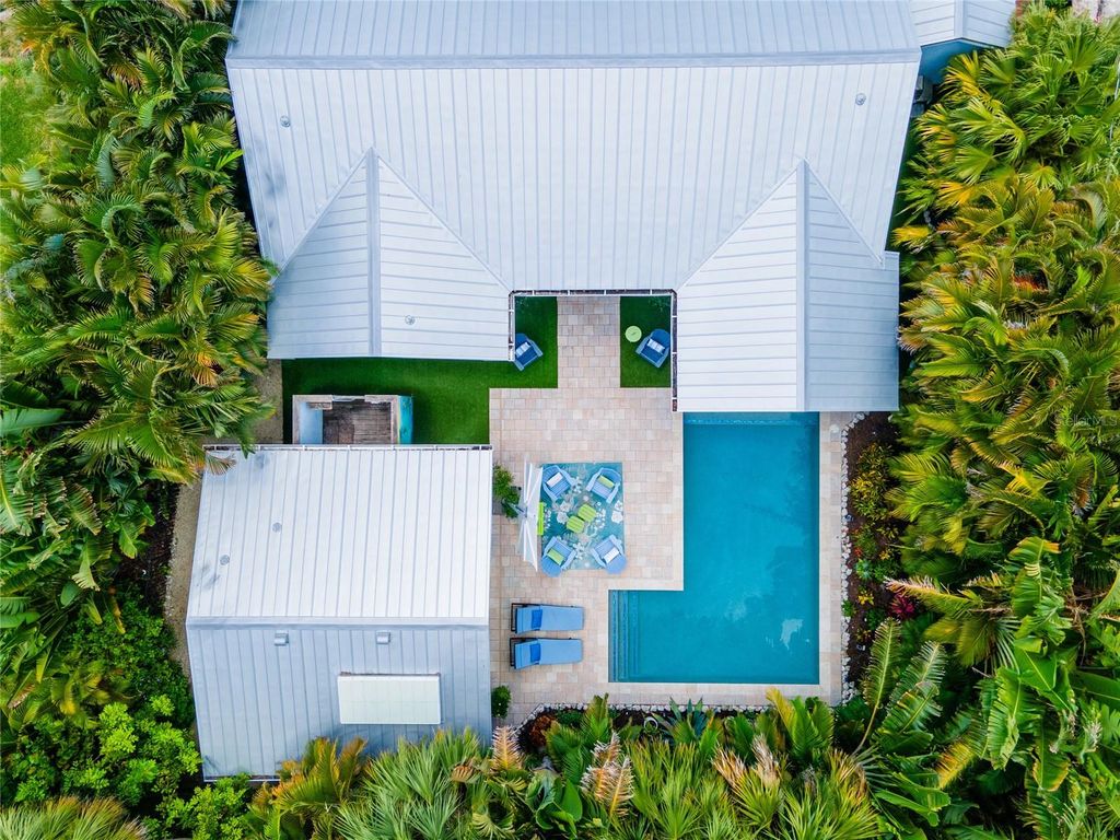 242 GLADIOLUS STREET, ANNA MARIA, FL 34216 — photo 5