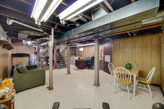 518 Grove Street, La Porte, IN 46350