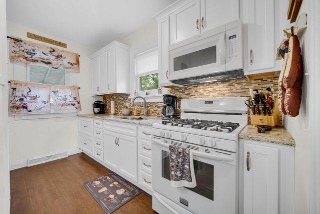 518 Grove Street, La Porte, IN 46350