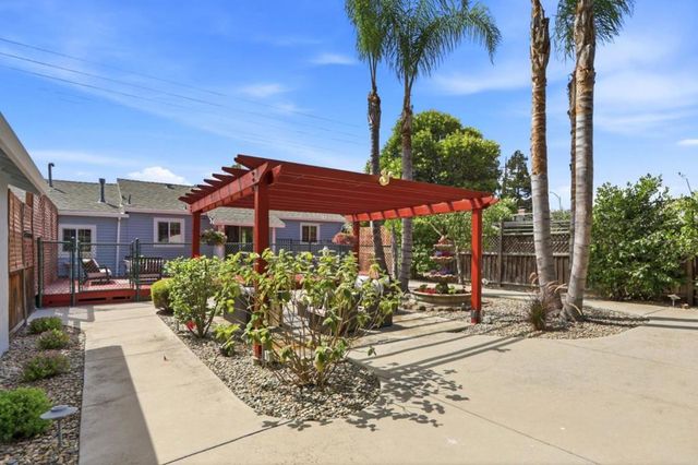 14815 Los Gatos-Almaden Road, San Jose, CA 95124