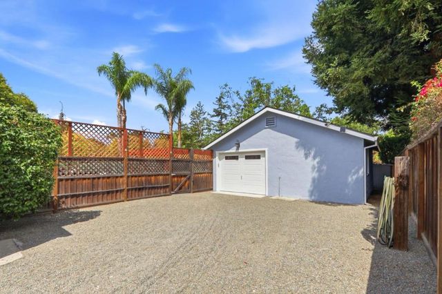 14815 Los Gatos-Almaden Road, San Jose, CA 95124