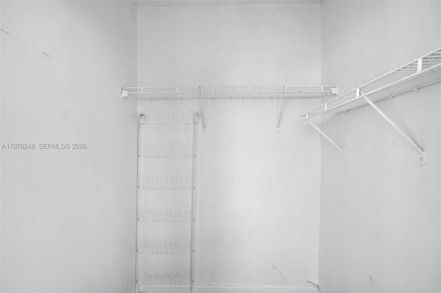 7601 E Treasure Dr 2205, North Bay Village, FL 33141