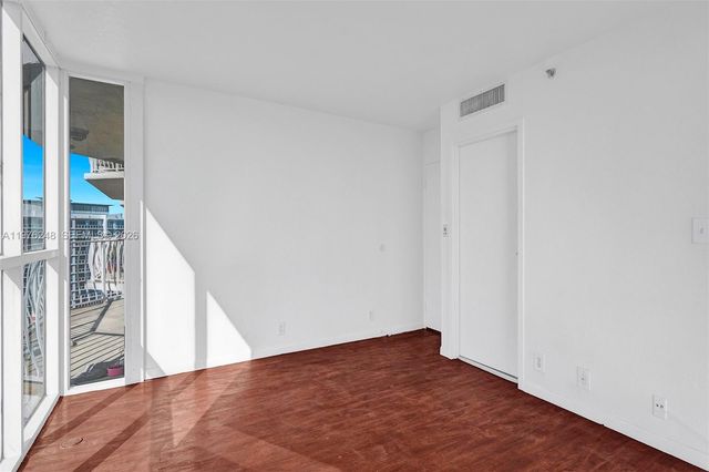 7601 E Treasure Dr 2205, North Bay Village, FL 33141