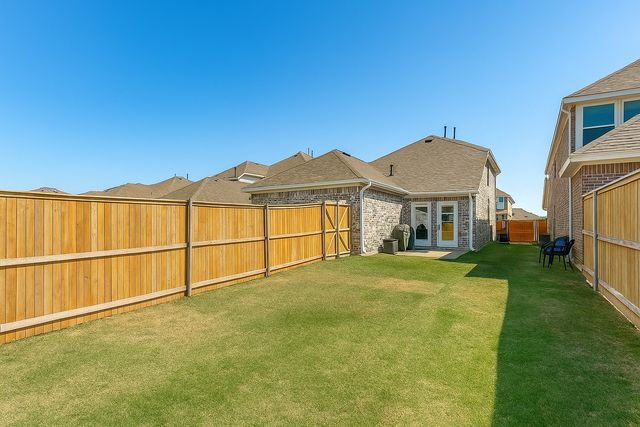 337 Gleneagles Drive, Garland, TX 75040