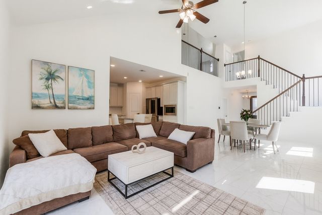 337 Gleneagles Drive, Garland, TX 75040