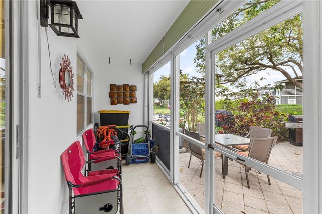 210 Oakridge N 210, Deerfield Beach, FL 33442