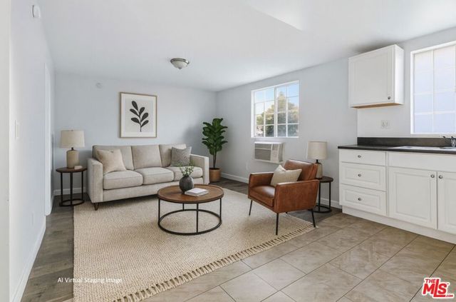 5442 Virginia Avenue 6, Los Angeles, CA 90029