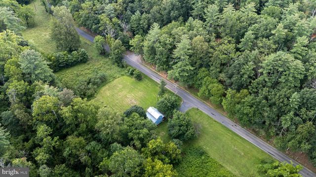 2903 DRY RUN RD, Luray, VA 22835