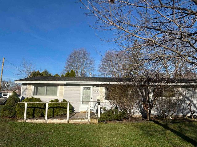105 & 107 Brand Street, Elk Rapids, MI 49629