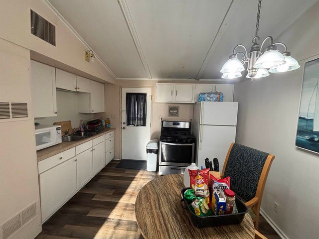 105 & 107 Brand Street, Elk Rapids, MI 49629